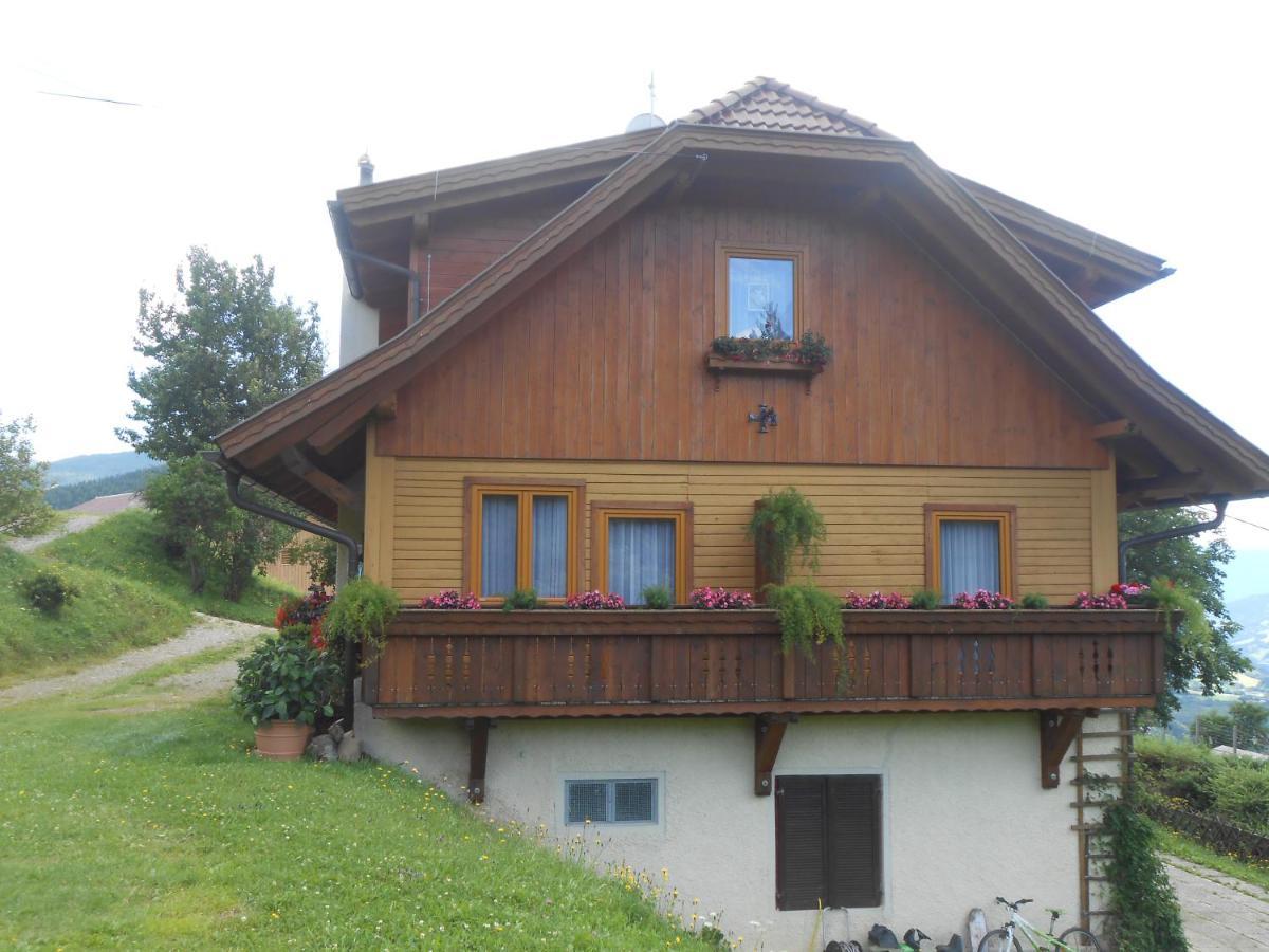 Вилла Gaestehaus Unterlaenger- Lass Die Seele Lachen Айзентраттен Экстерьер фото
